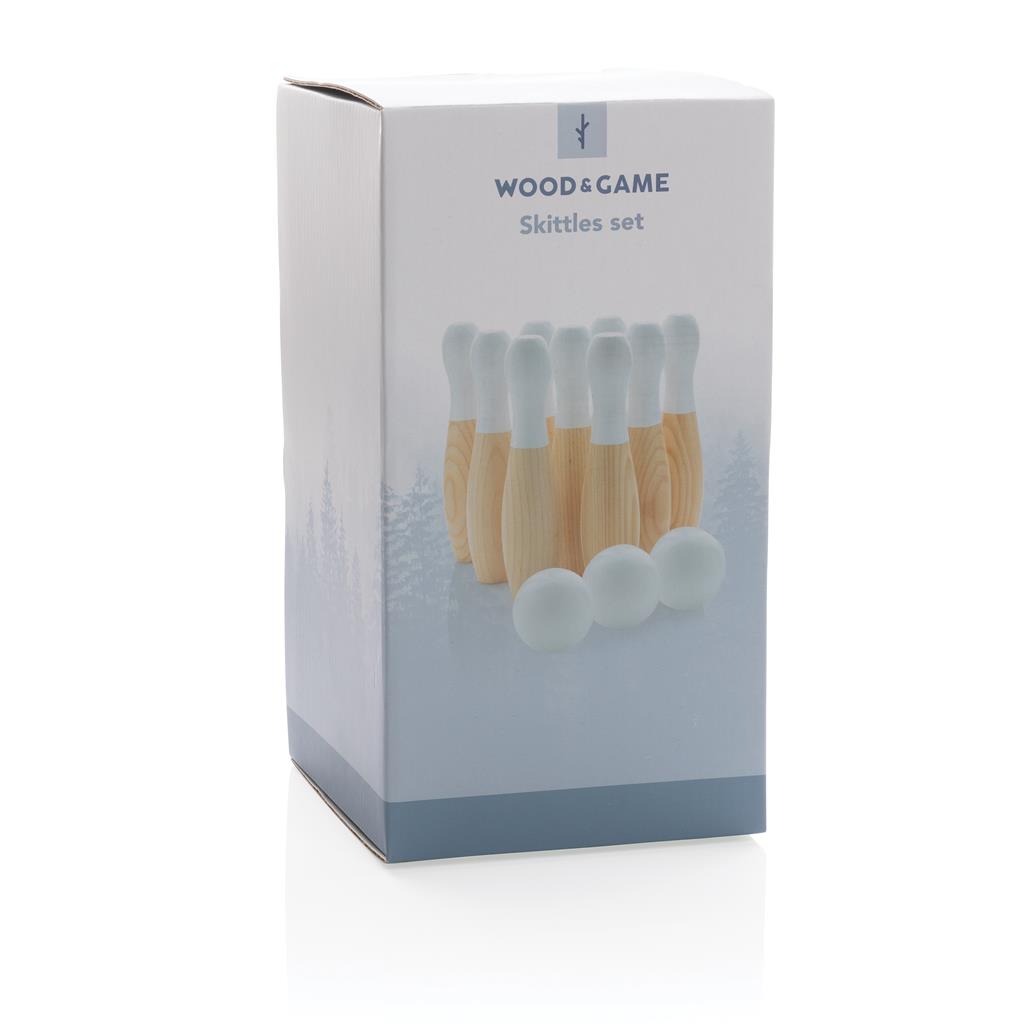 Wooden skittles set 