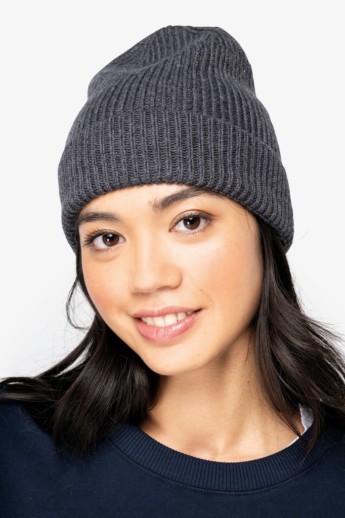 Eco-friendly unisex merino wool beanie