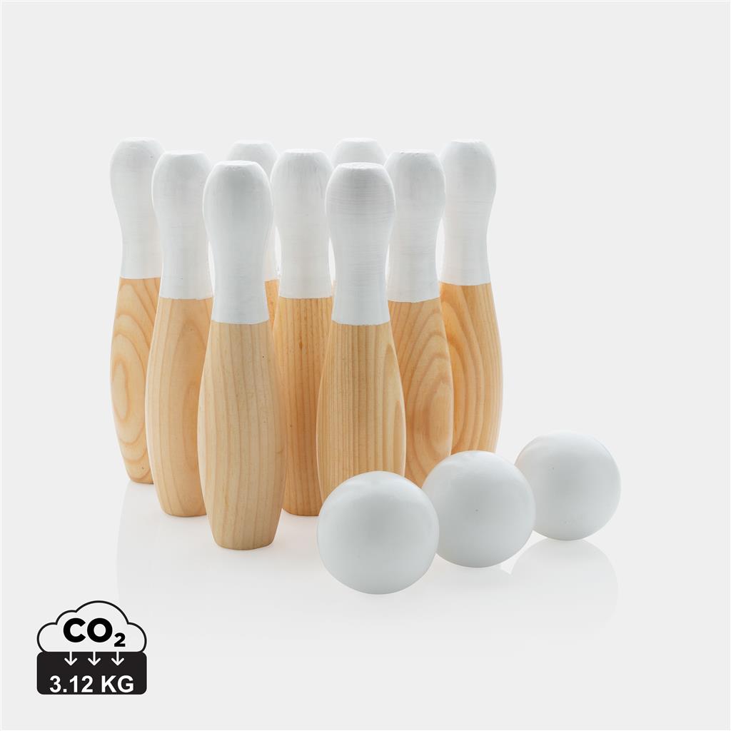 Wooden skittles set 