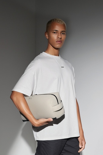 Shoe bag in matt polyurethane [BG337]